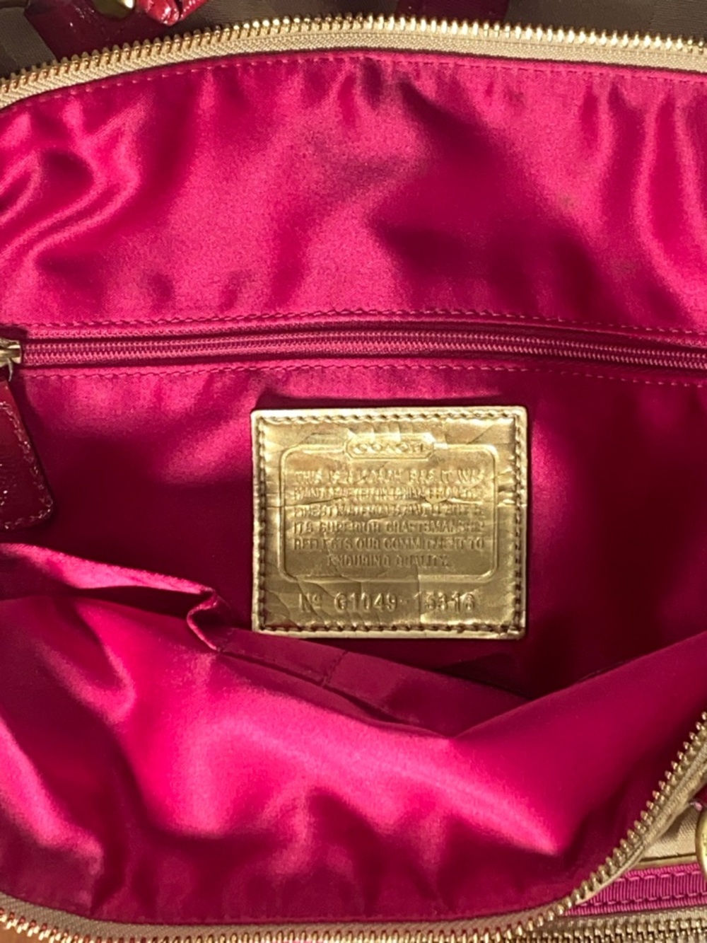 GUC Coach Poppy Daisy Sig Tote - Picture 9 of 9